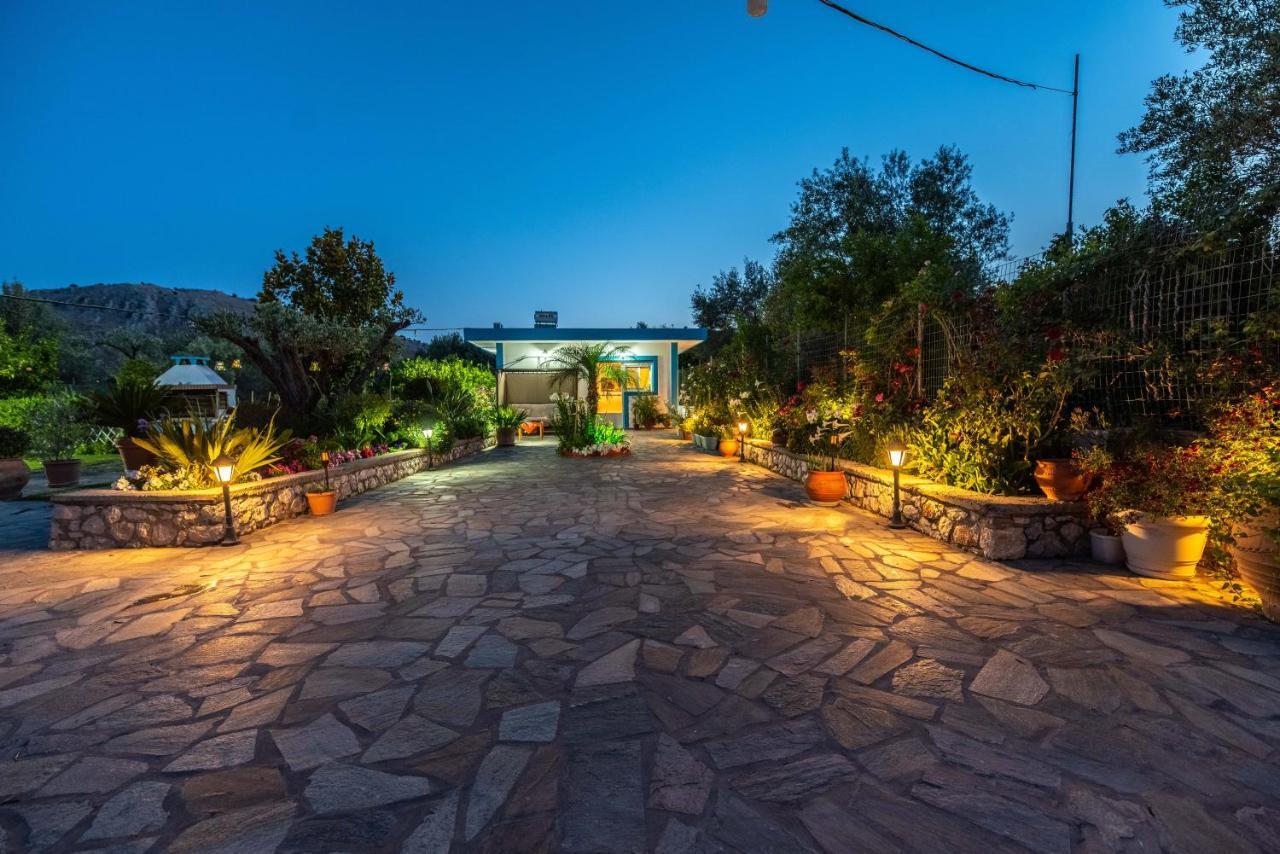 Archangelos Garden House Buitenkant foto